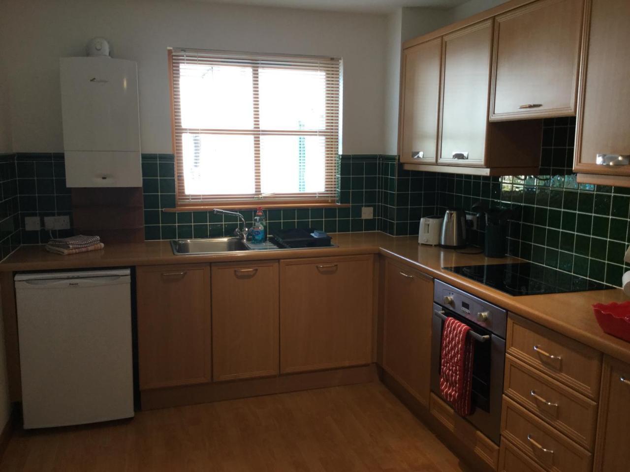 Two-Bedroom Apartment - Golf View Free Parking Inverness Ngoại thất bức ảnh